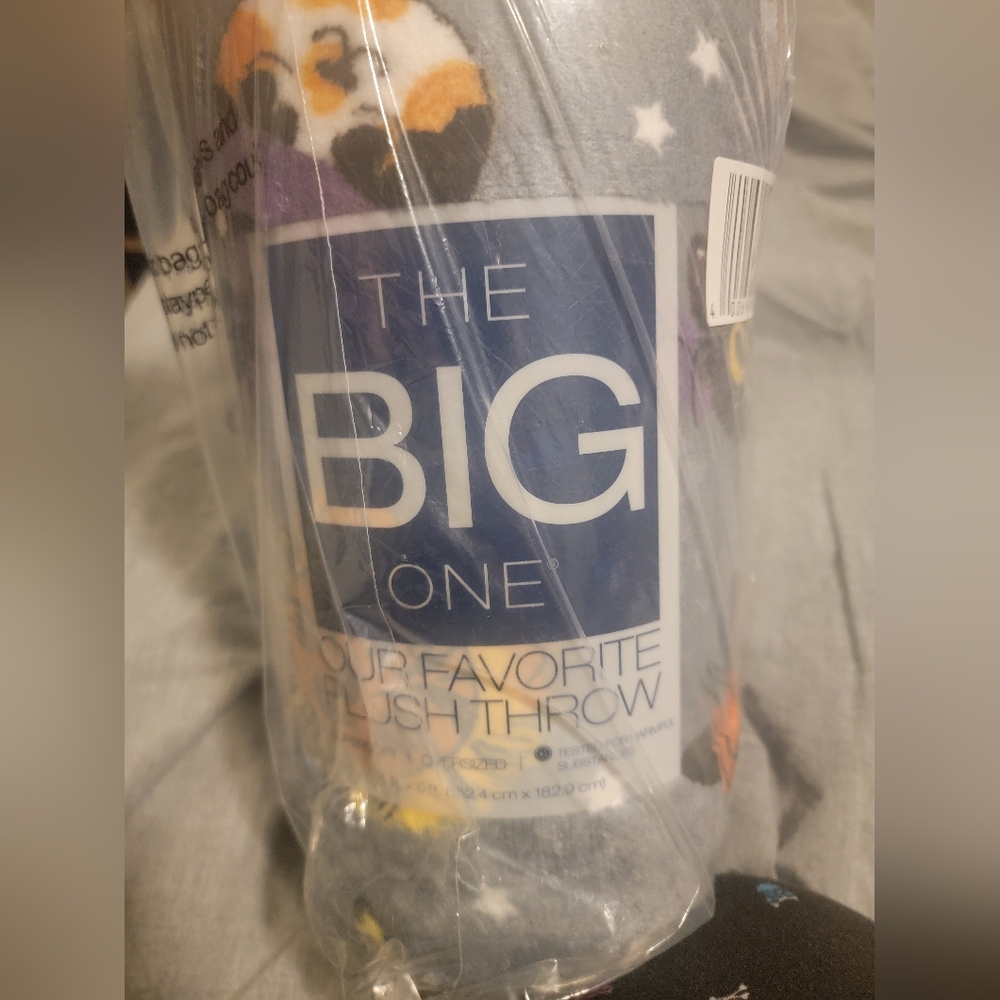 The Big One Plush Throw Blanket - Halloween Kitties
